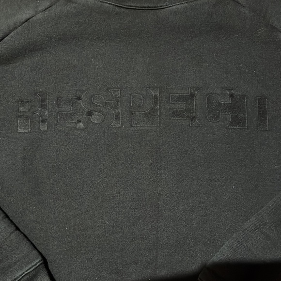 RYU (respect your universe) crew neck - Picture 2 of 5